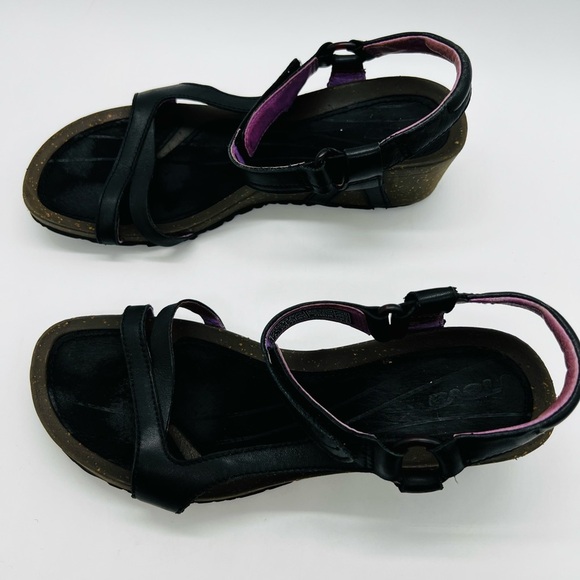 Teva Women’s Cabrillo Crossover Wedge Black Leather Sandals Size 9 - Picture 11 of 12